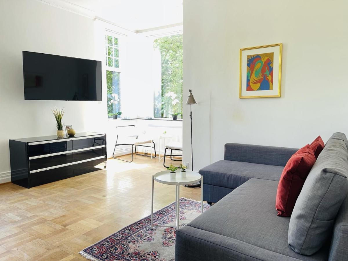 Aday - Aalborg Mansion - Open Bright Apartment With Garden Dış mekan fotoğraf