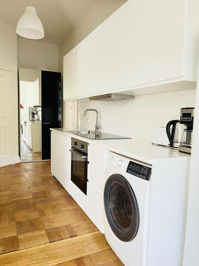 Aday - Aalborg Mansion - Open Bright Apartment With Garden Dış mekan fotoğraf